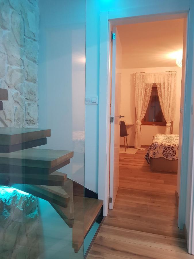New Villa In Old Center - Pag 파그 외부 사진